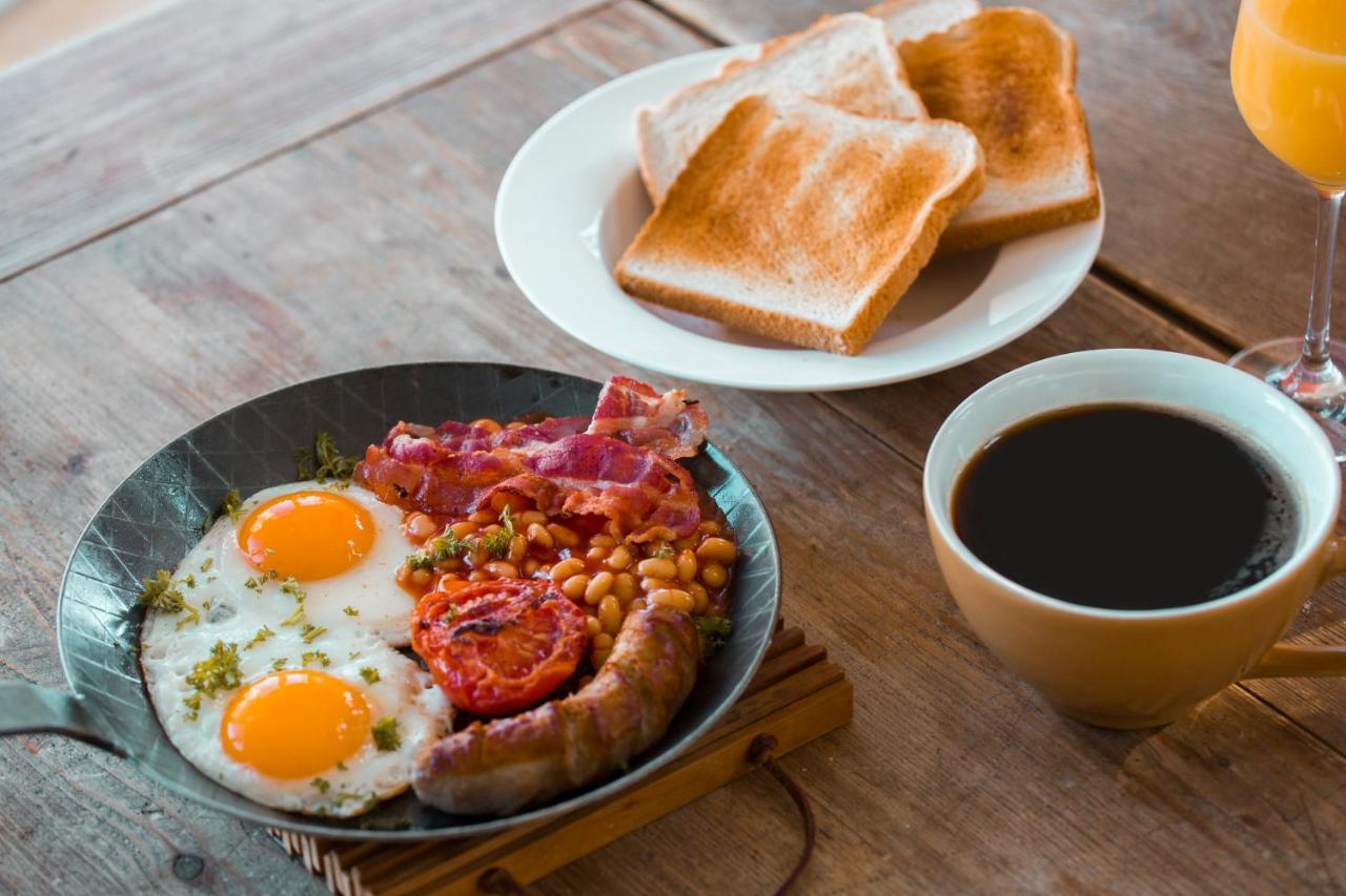 Hungen Bed & Breakfast Unter Den Linden المظهر الخارجي الصورة