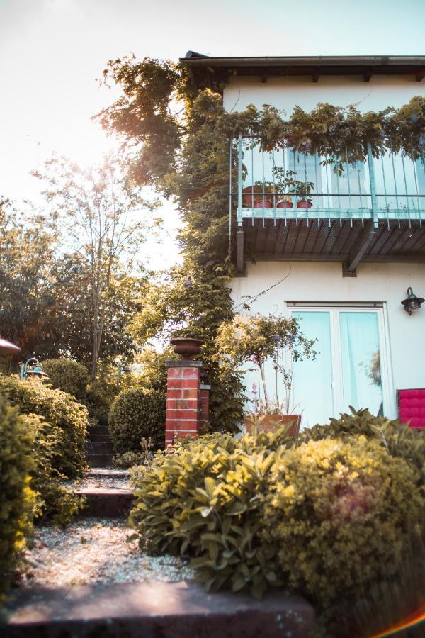 Hungen Bed & Breakfast Unter Den Linden المظهر الخارجي الصورة